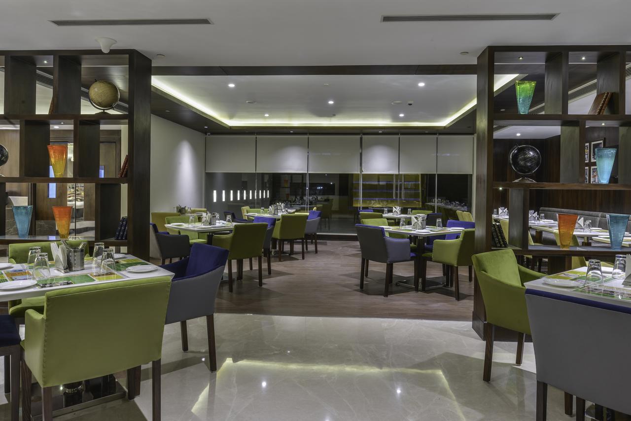 Lemon Tree Hotel Jammu Ngoại thất bức ảnh
